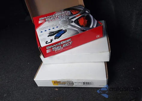 2011 Ford Fusion Sel z USA, uszkodzony, nr VIN 3FAHP0JG6BR261622